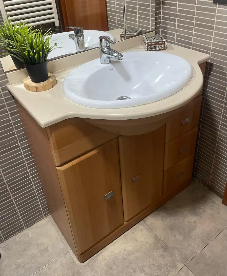 Baño de Piso de alquiler en Rubí con Calefacción, Amueblado y Horno