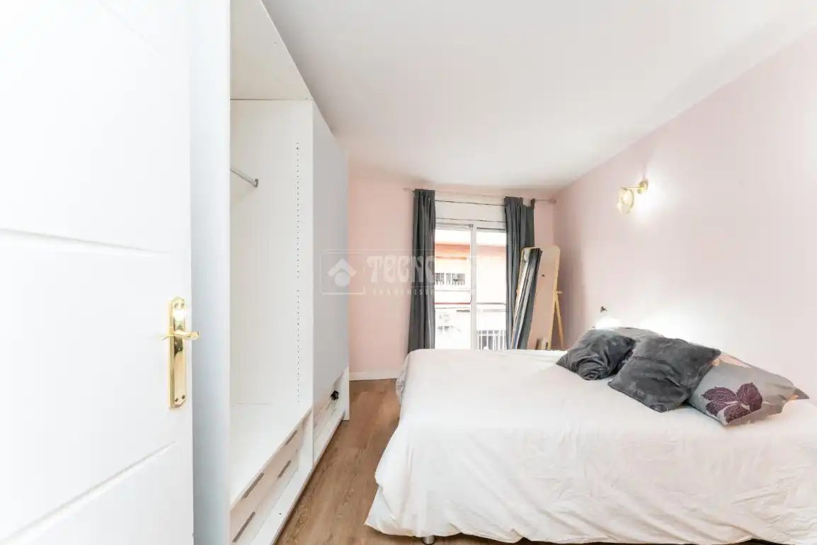 Schlafzimmer von Wohnung zum Verkauf in Cornellà de Llobregat mit Klimaanlage und Parkett