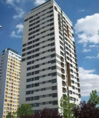 Vista exterior de Garatge en venda en Madrid