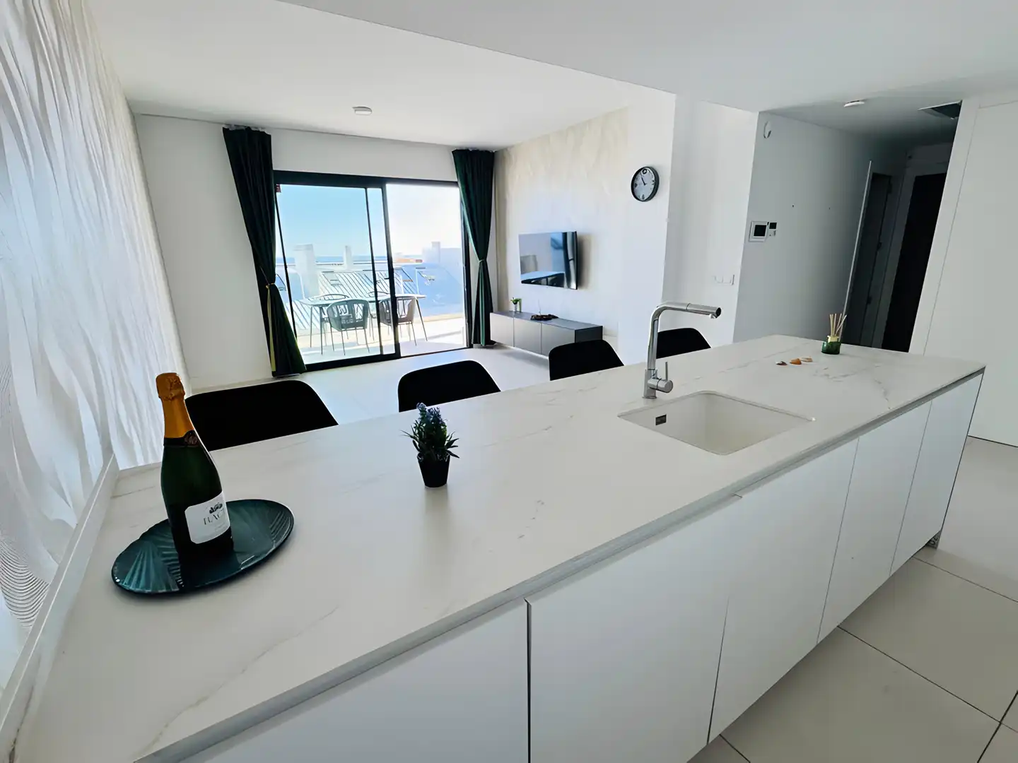 Apartment with pool for sale in Puerto Deportivo, imagen 14
