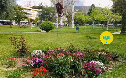 Jardí de Pis en venda en  Jaén Capital amb Aire condicionat i Terrassa