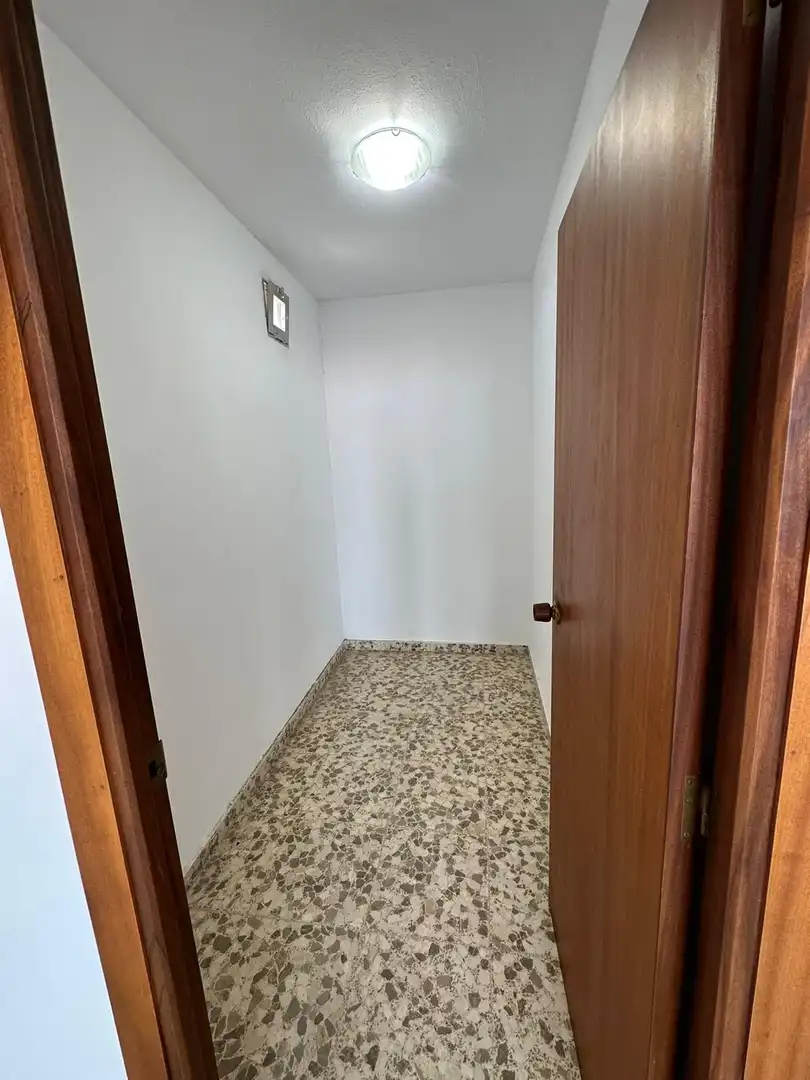 Local de lloguer en La Línea de la Concepción