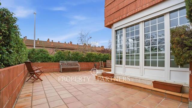 Casa adosada en Venta en Calle de Milán en Conde Orgaz - Piovera