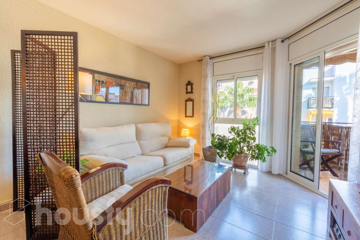 Living room of Flat for sale in Sant Pere de Ribes  with Heating, Terrace and Balcony