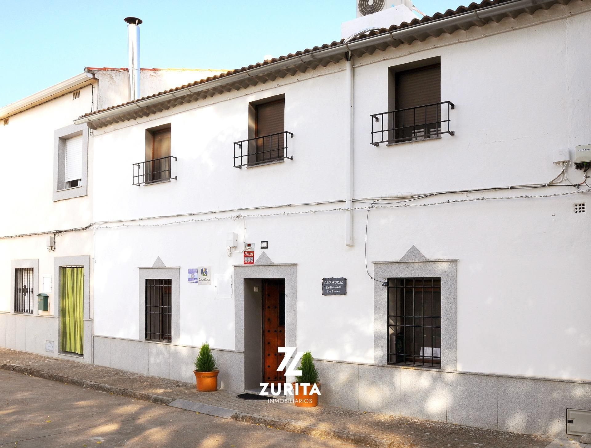 Exterior view of House or chalet for sale in Cardeña  with Storage room and Swimming Pool
