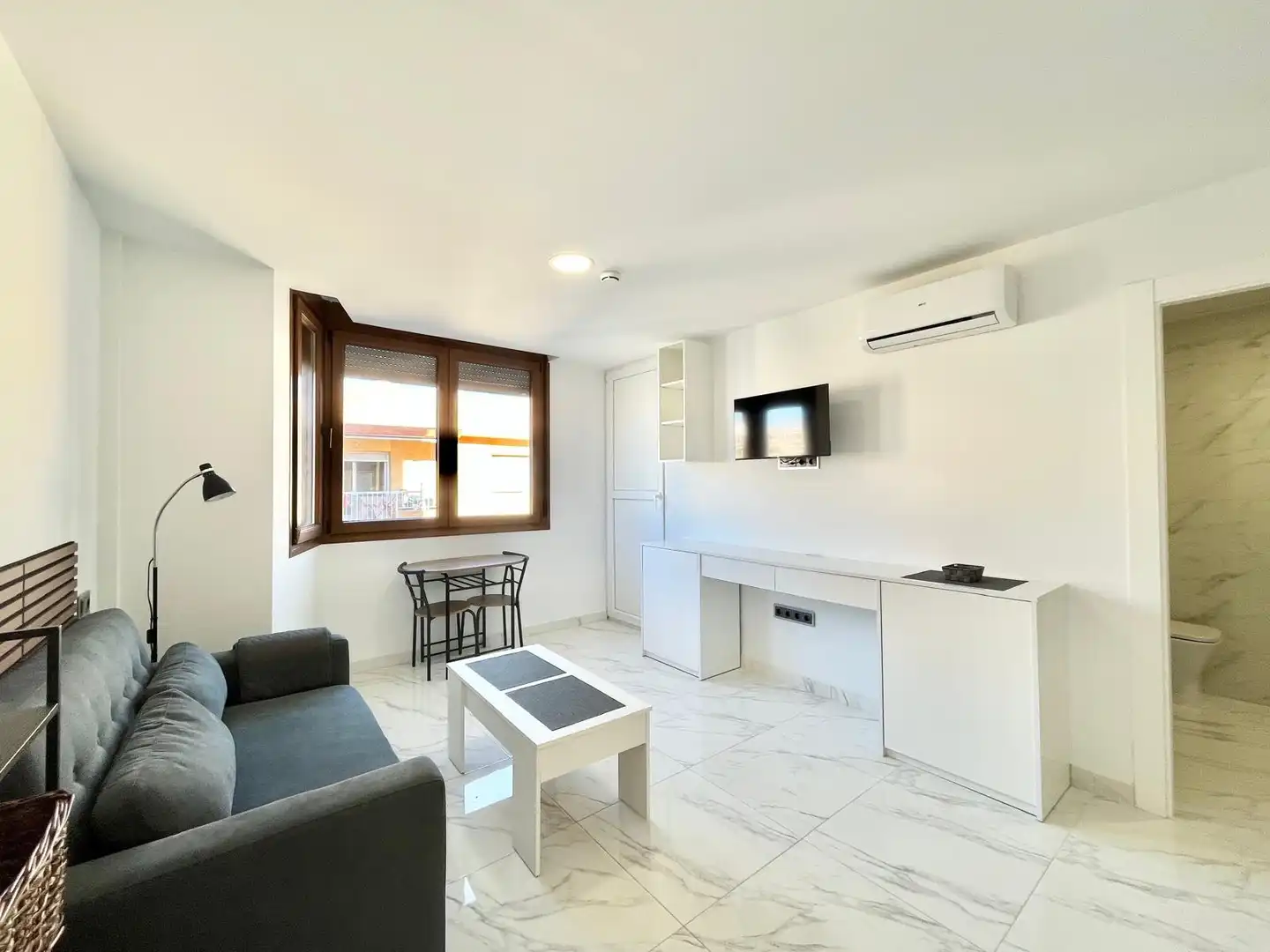 Wohnung mit Aufzug zur Miete in Centro, imagen 2