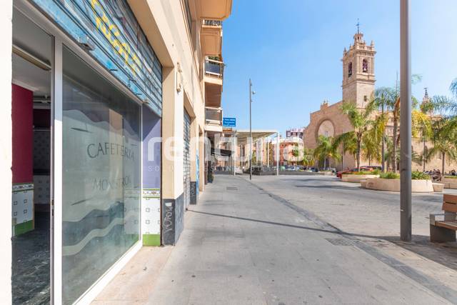 Local comercial en Alquiler en Plaça de la Ciutat de Bruges, 4 en El Mercat