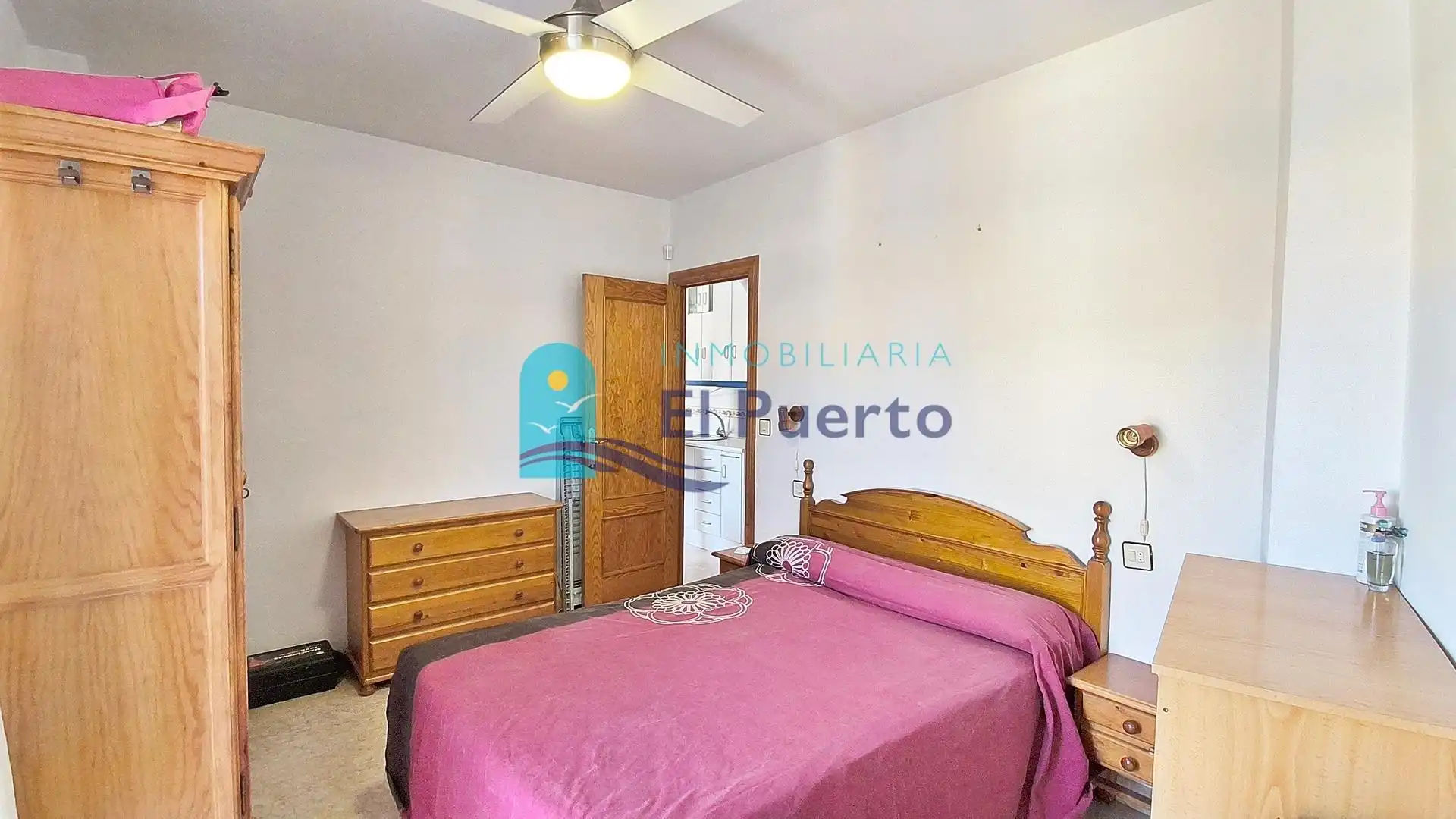 Habitación de Apartamento en venta en Mazarrón con Terraza, Amueblado y Alarma