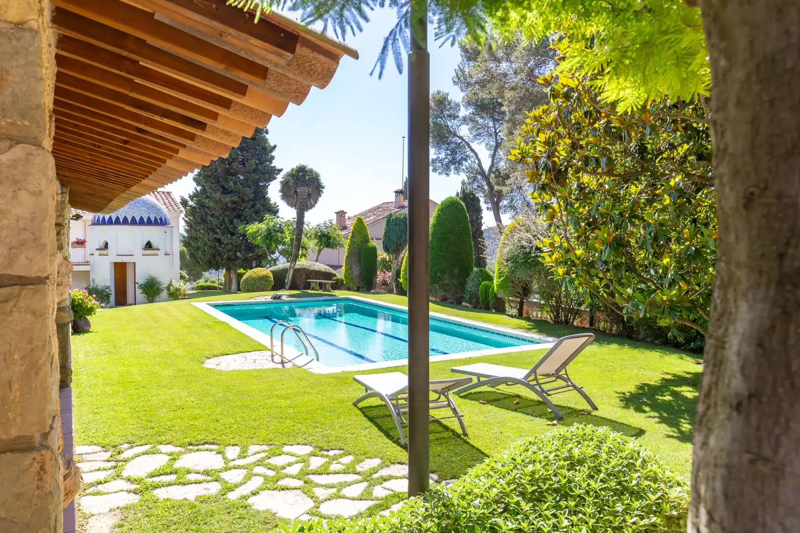 Piscina de Finca rústica en venda en Corbera de Llobregat amb Aire condicionat, Calefacció i Terrassa