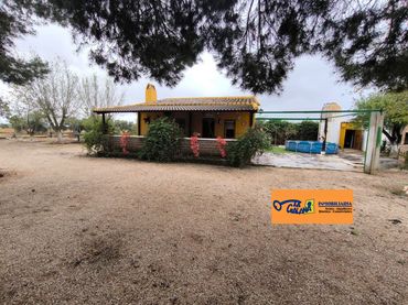 Casa rústica en venda a Valdepeñas