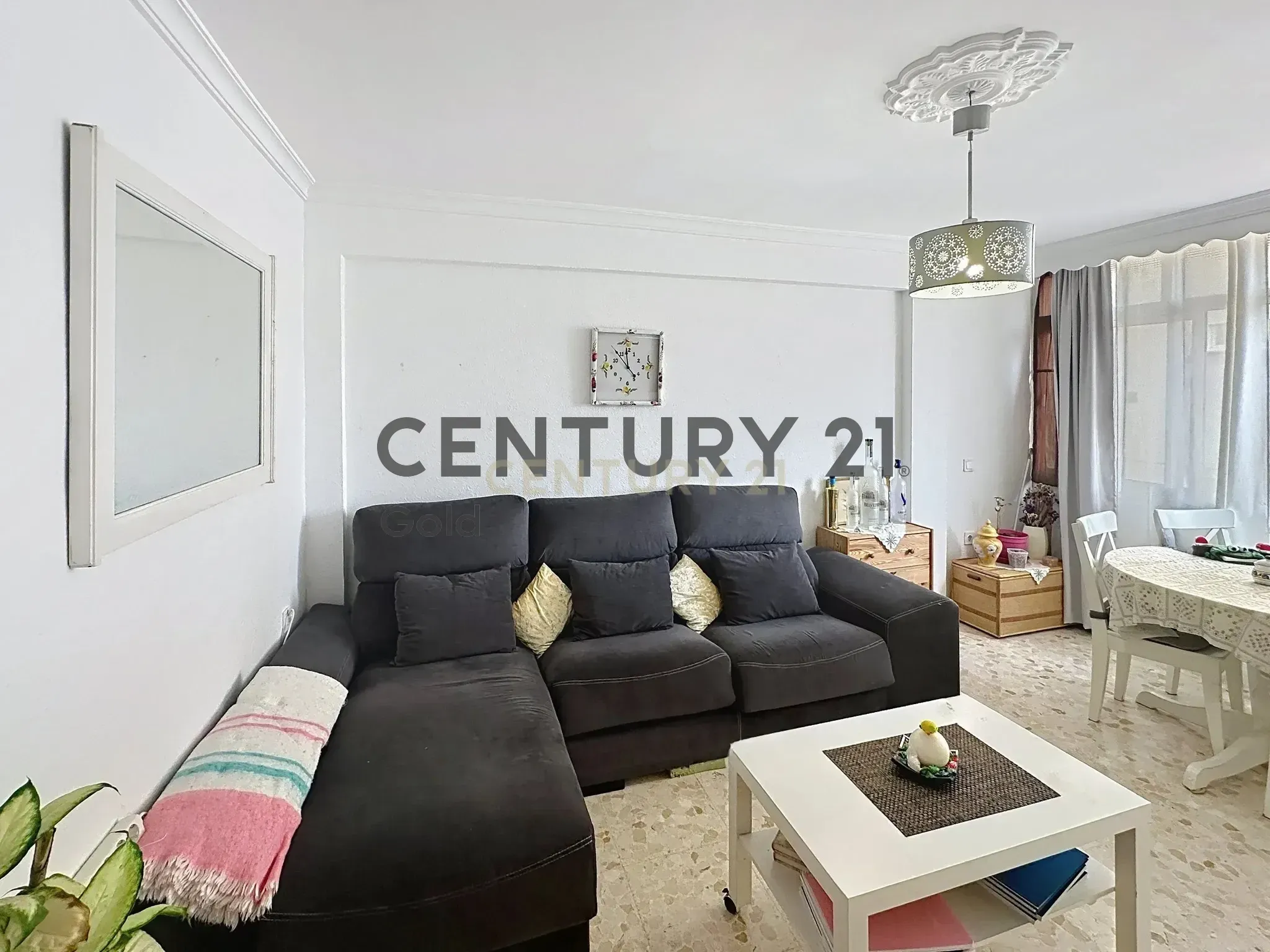 Living room of Flat for sale in Benalmádena  with Terrace