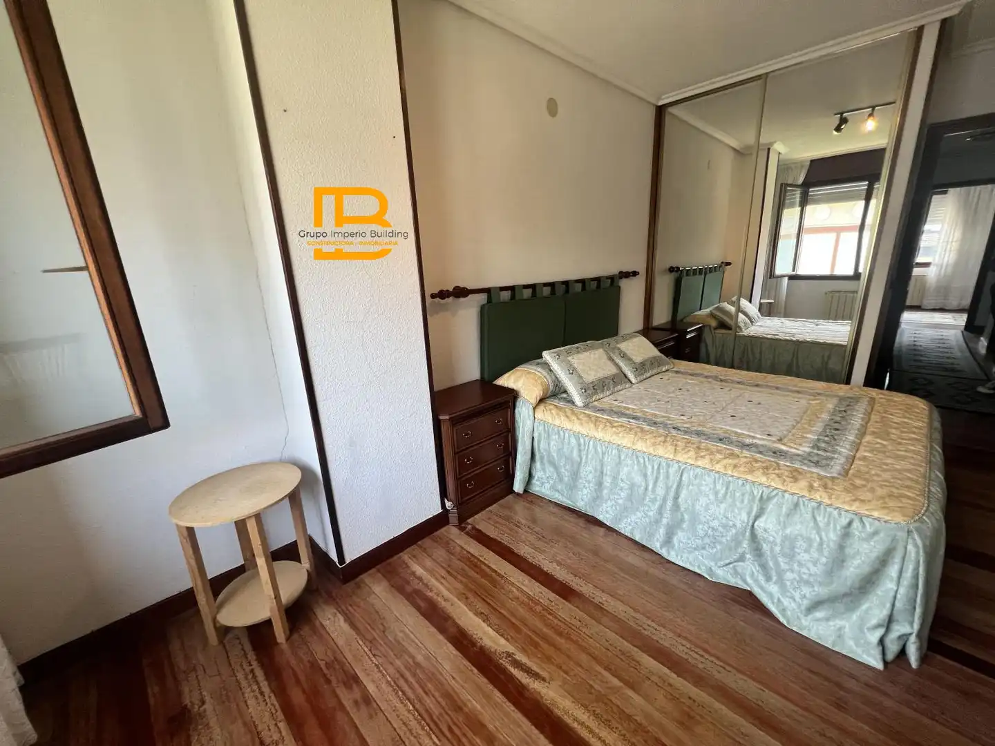 Dormitori de Casa o xalet en venda en Laredo amb Calefacció, Terrassa i Traster