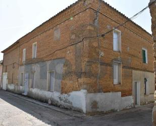 Vista exterior de Casa adosada en venda en Villacid de Campos amb Calefacció