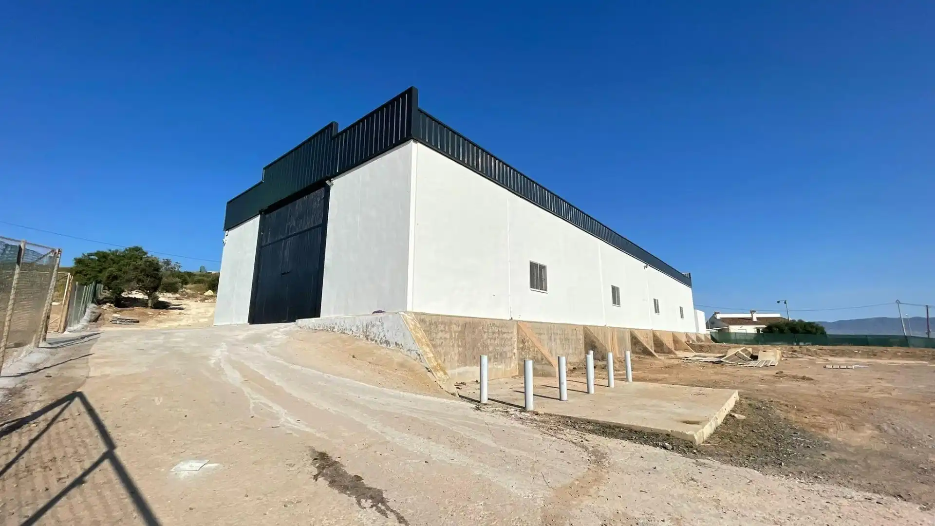 Außenansicht von Fabrikhallen zur Miete in Fuente Álamo de Murcia