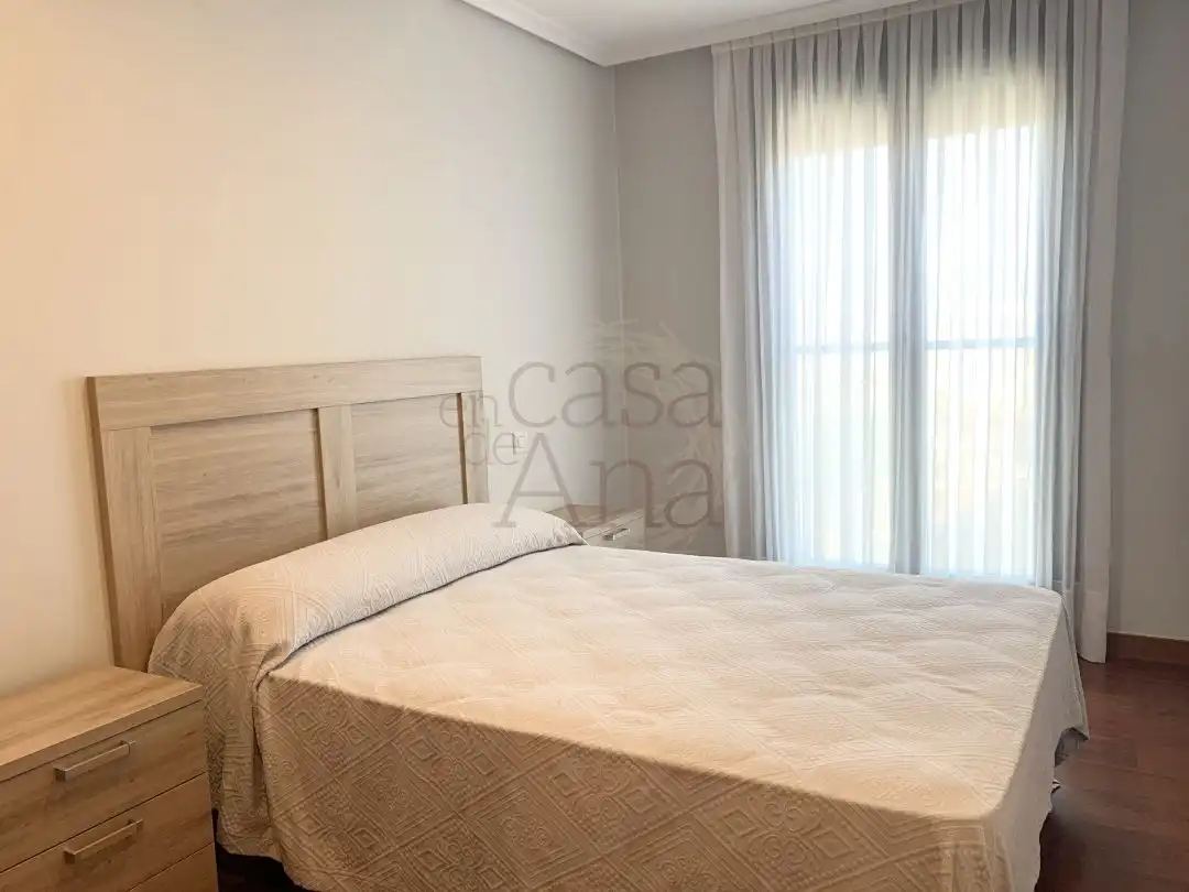 Habitación de Piso de alquiler en Bilbao  con Calefacción, Jardín privado y Trastero