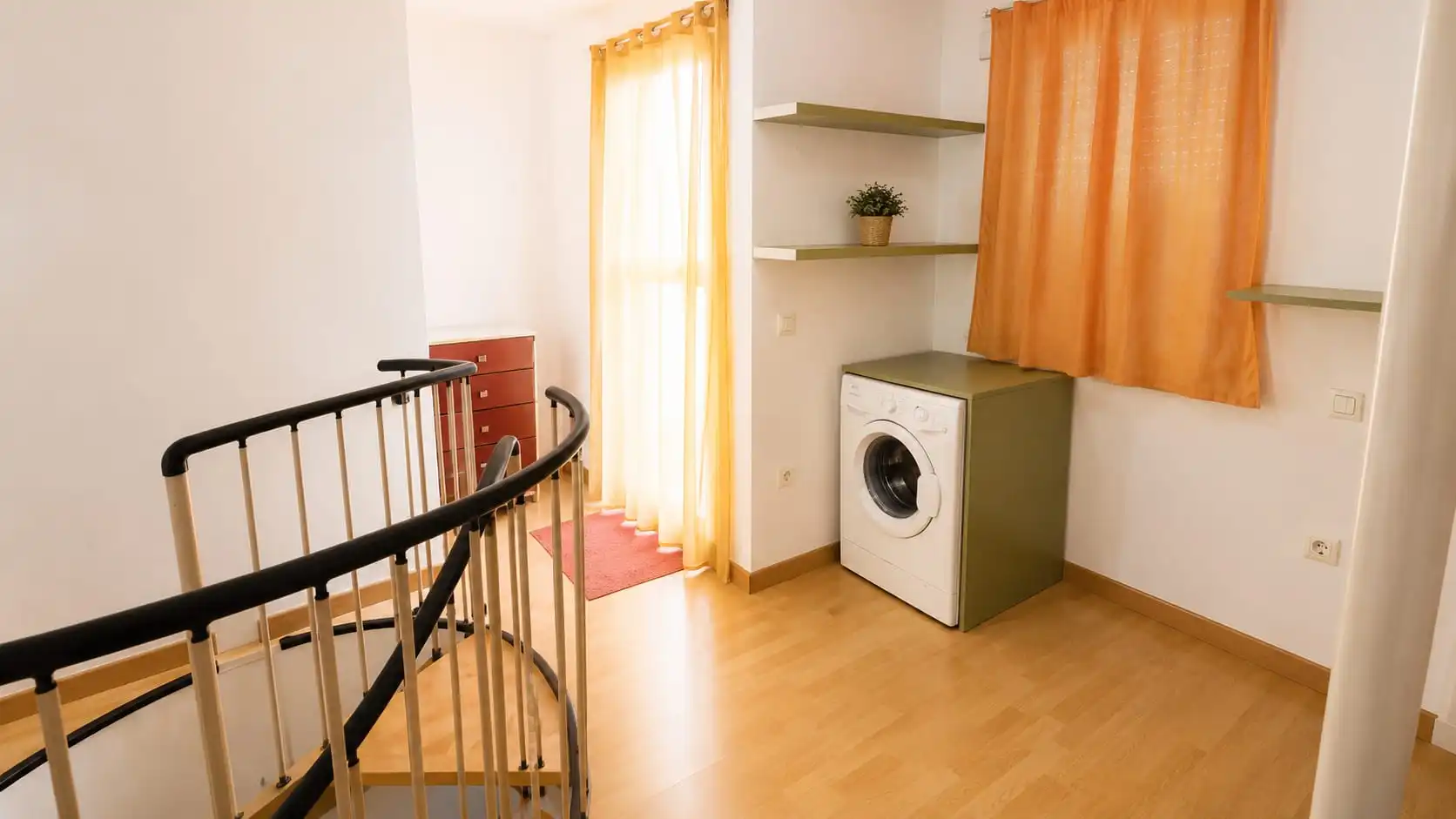 Dúplex en venta en Dos Hermanas con Aire acondicionado, Parquet y Terraza