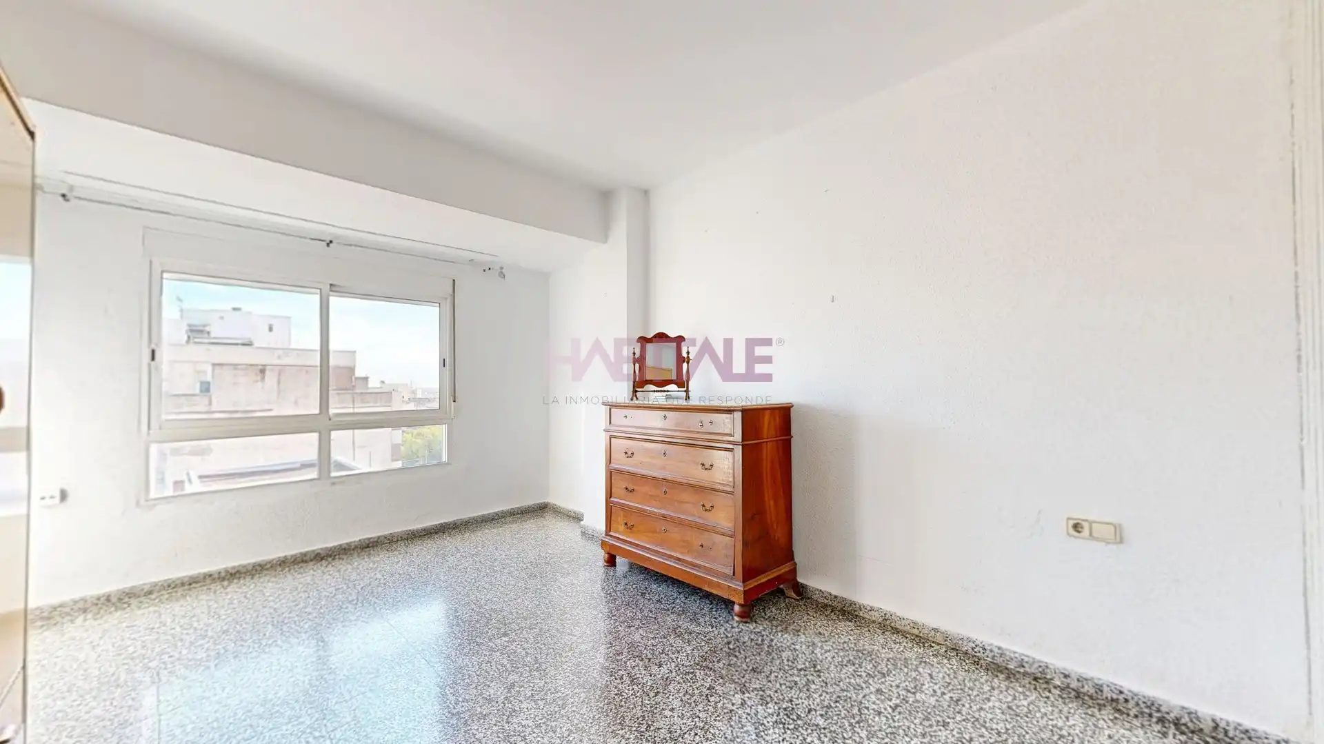 Habitación de Piso en venta en Torrent