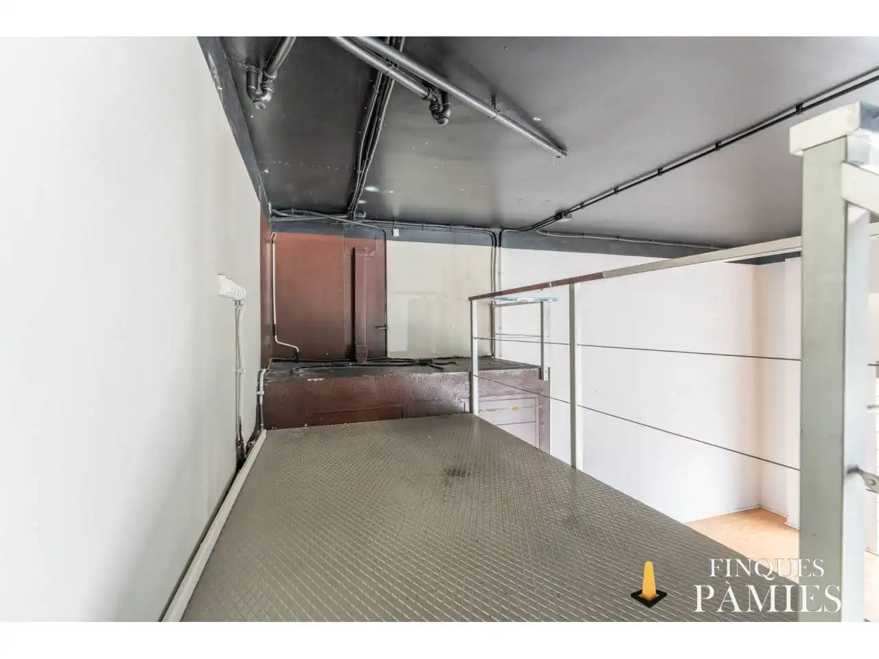 Local en venta en Les Borges del Camp con Aire acondicionado y Alarma