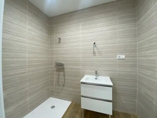 Bathroom of Detached homes for sale in Mazarambroz