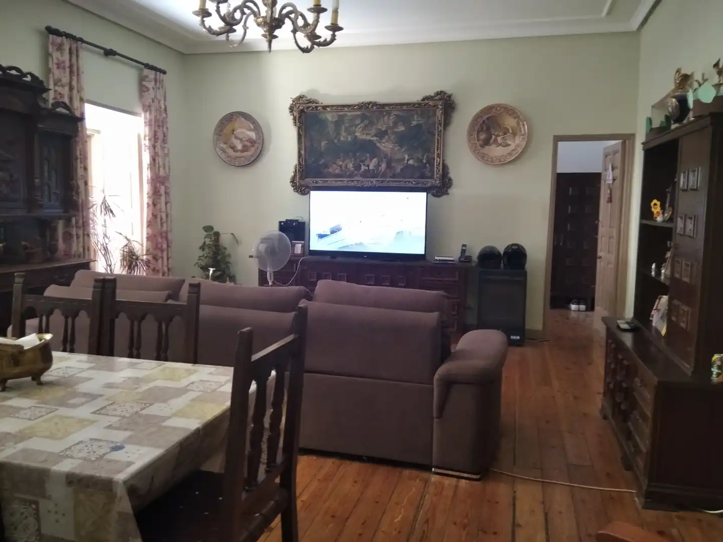 Sala d'estar de Pis en venda en San Lorenzo de El Escorial amb Balcó