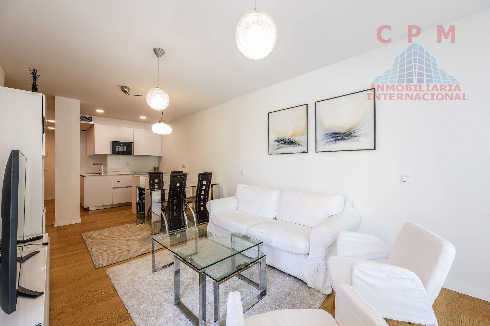 Living room of Flat to rent in  Madrid Capital  with Air Conditioner, Heating and Parquet flooring
