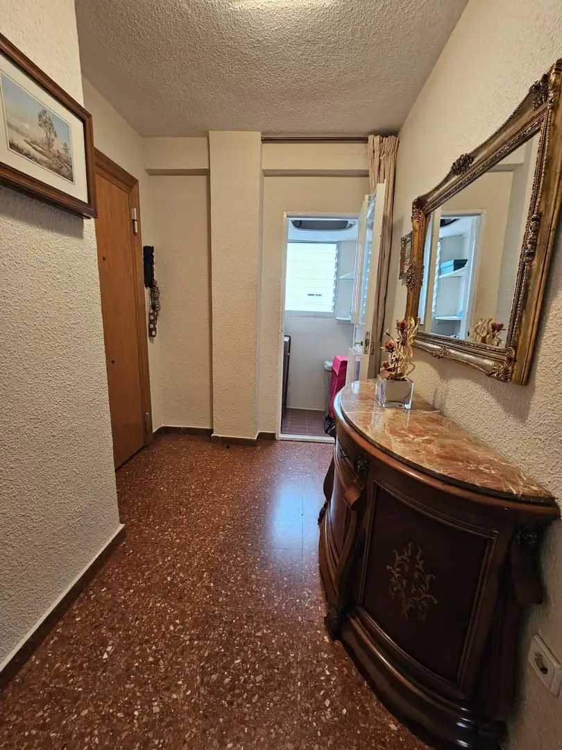 Flat for sale in Valencia  with Air Conditioner, Furnished and Balcony
