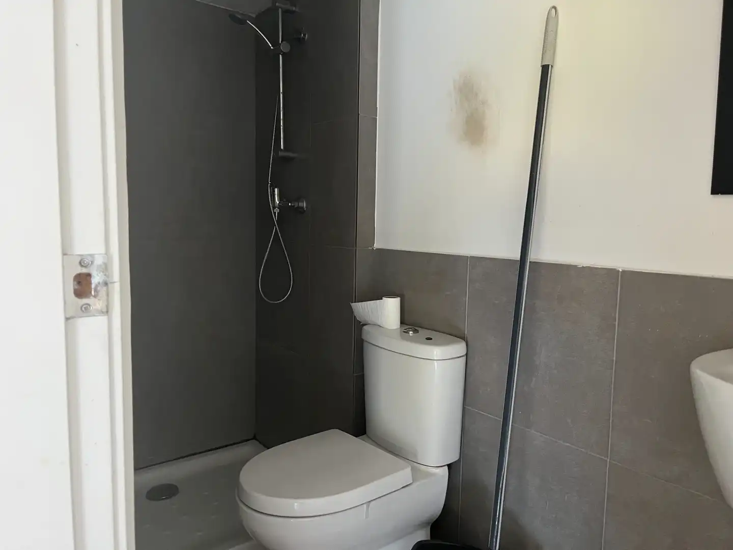 Baño de Casa adosada en venta en Sant Pere de Ribes con Calefacción, Terraza y Trastero