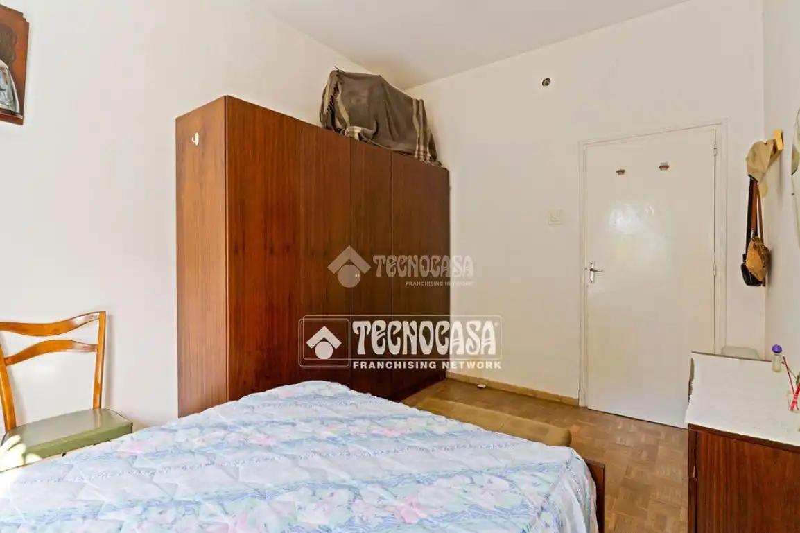 Habitación de Piso en venta en Madrid con Calefacción y Amueblado