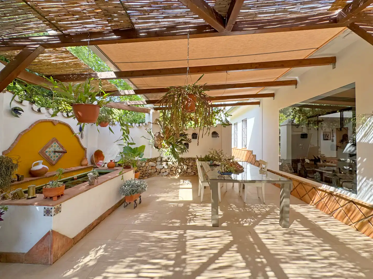 Terrassa de Casa o xalet en venda en Alhaurín de la Torre amb Aire condicionat, Calefacció i Jardí privat