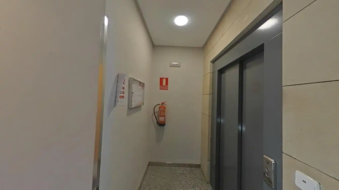 Dúplex en venta en Torrent con Piscina