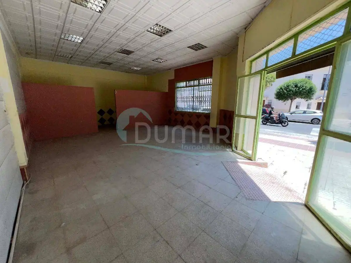 Local comercial en venda a San Pedro de Alcántara, imagen 2