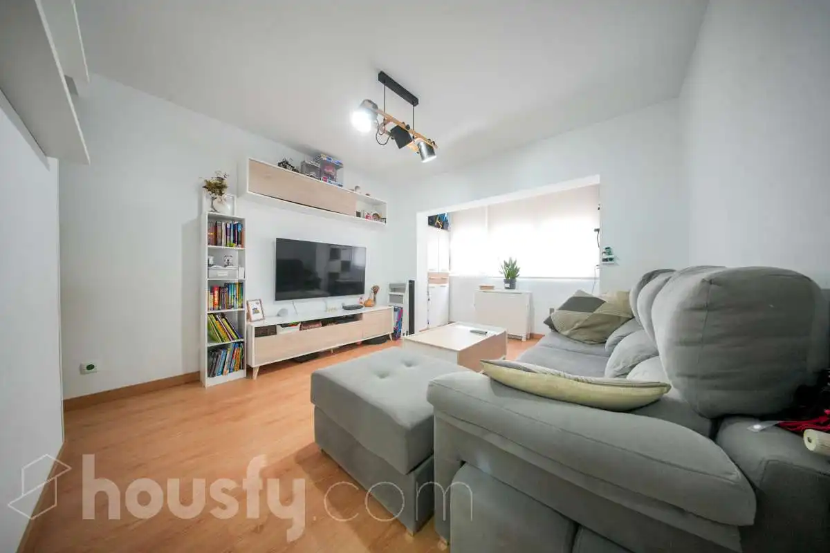 Wohnung mit Aufzug zum Verkauf in Calle Zalamea ., imagen 2