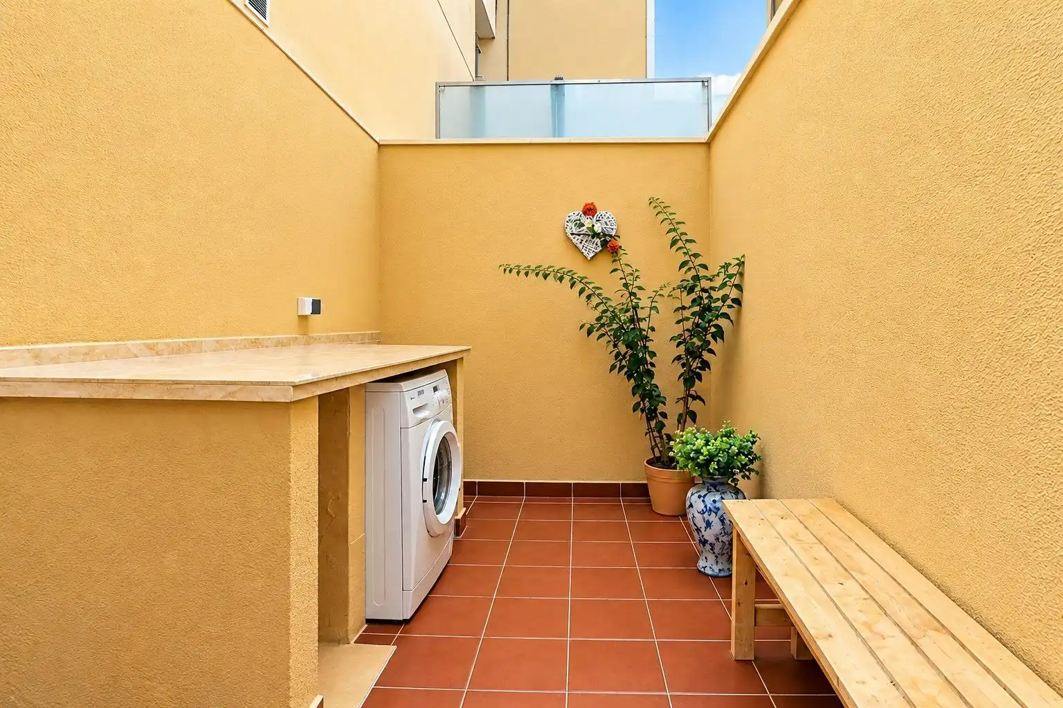 Appartamento con piscina in vendita a Avenida HISPANIDAD DE LA (CB), imagen 17