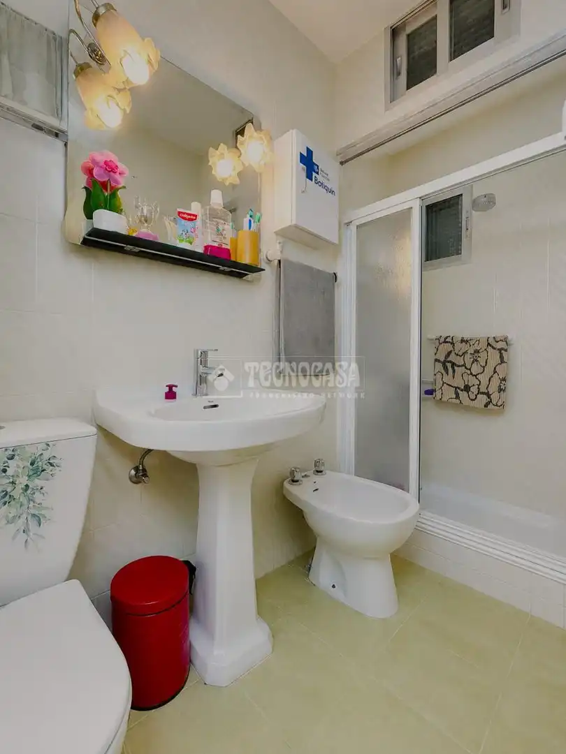 Baño de Piso en venta en Madrid con Balcón