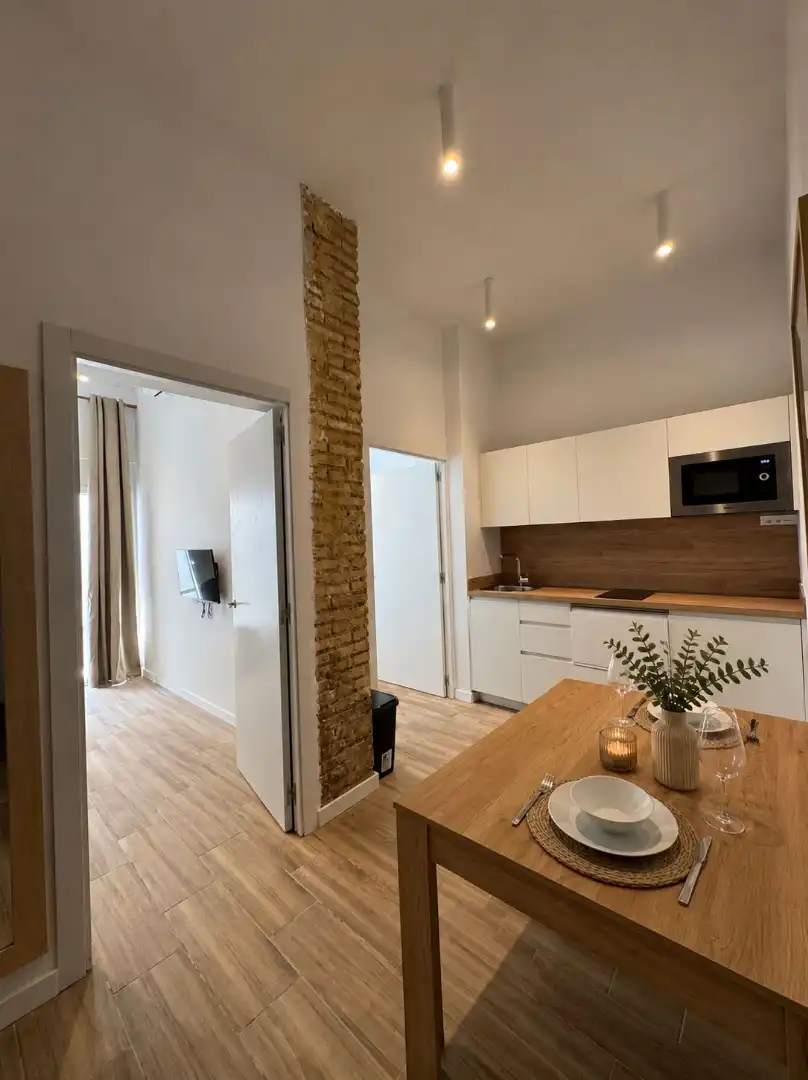 Cocina de Estudio de alquiler en Valencia con Aire acondicionado, Parquet y Amueblado