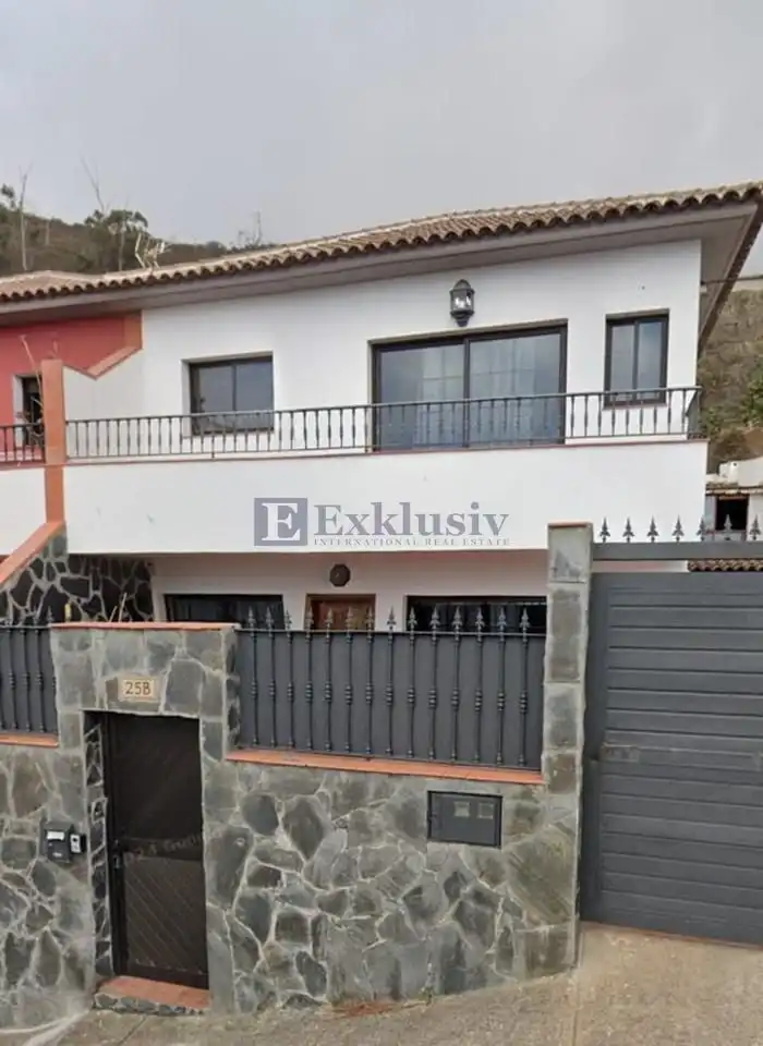 Casa amb piscina en venda a Calle Aceviño, imagen 16