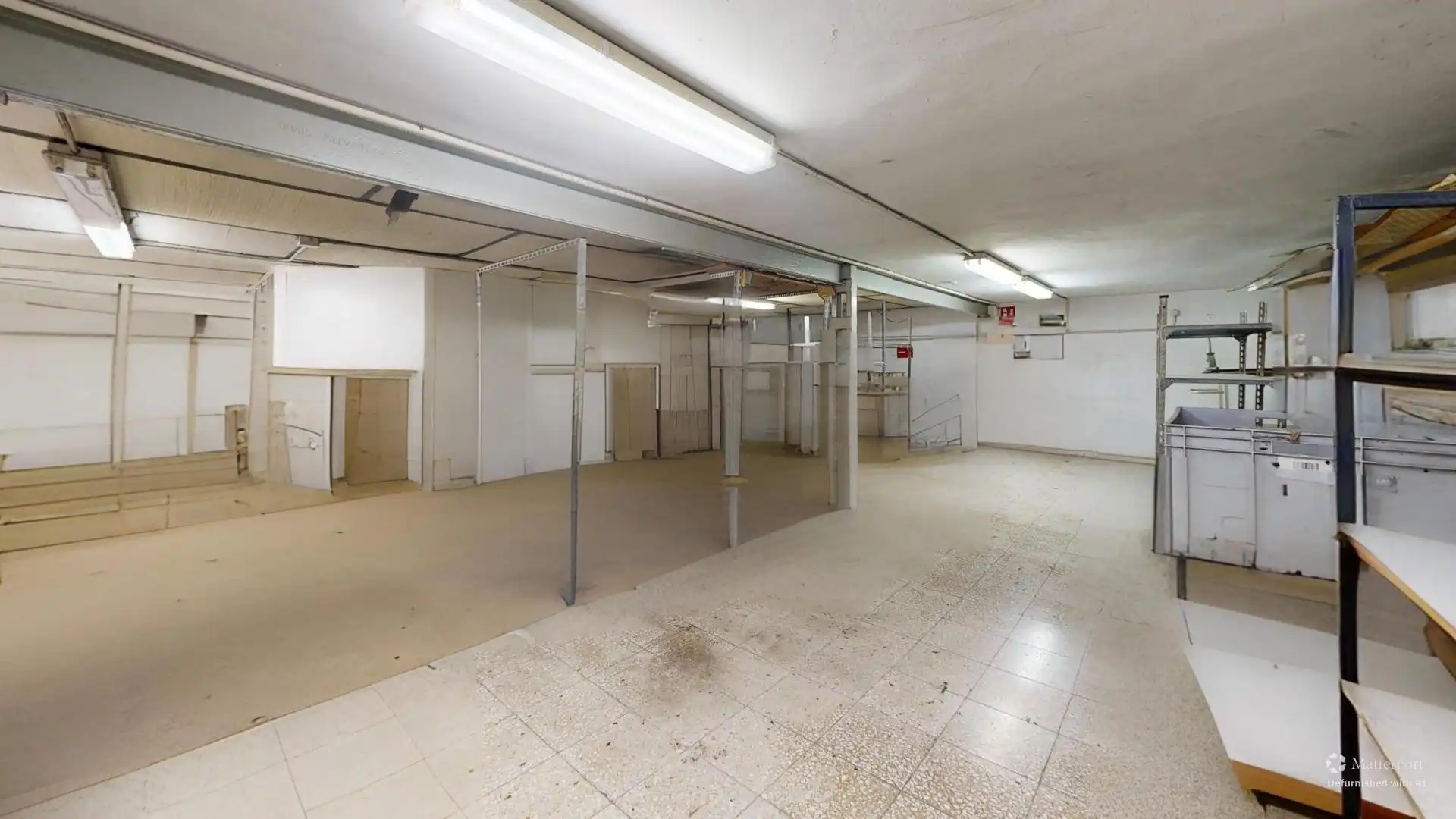 Nave industrial en venta en Calle del Comandante Bernabé, imagen 30