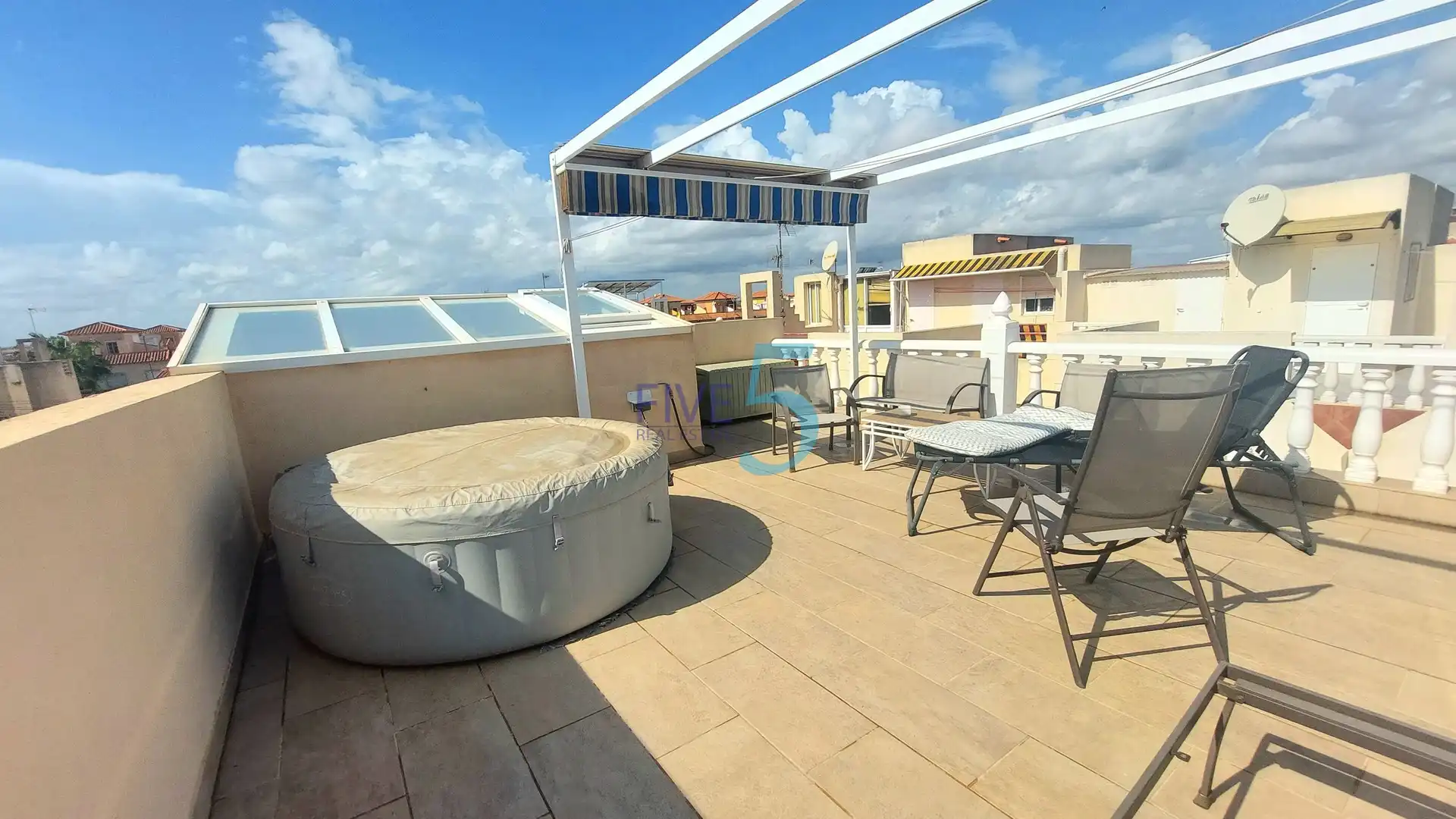 Casa con terraza en venta en Zona Carrefour - Urbanizaciones, imagen 20
