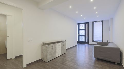 Foto 5 de Planta baja en venta en Sants-Badal, Barcelona Capital