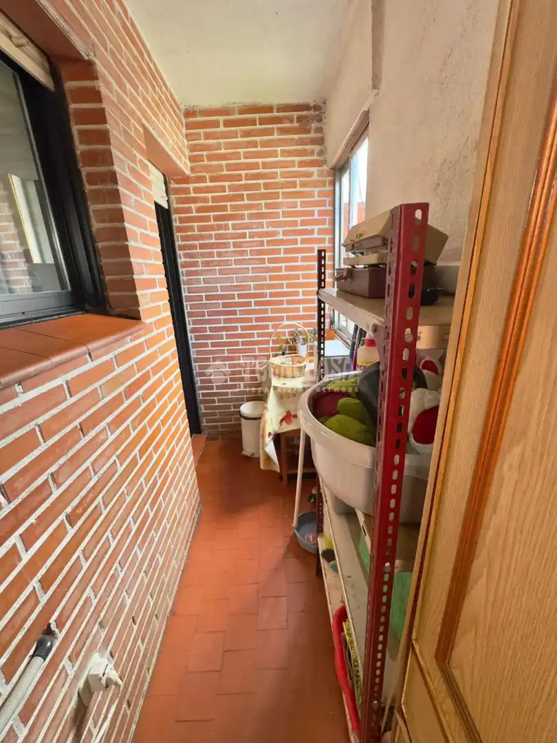 Kitchen of Flat for sale in Madrid