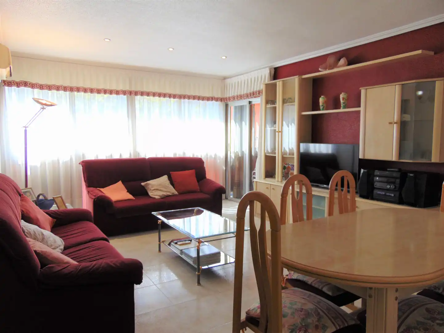 Living room of Flat for rent in Benidorm  with Furnished