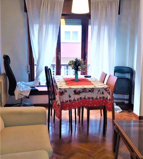 Foto 1 de Pis en venda a Calle Fermín Canella, Laviada, Asturias