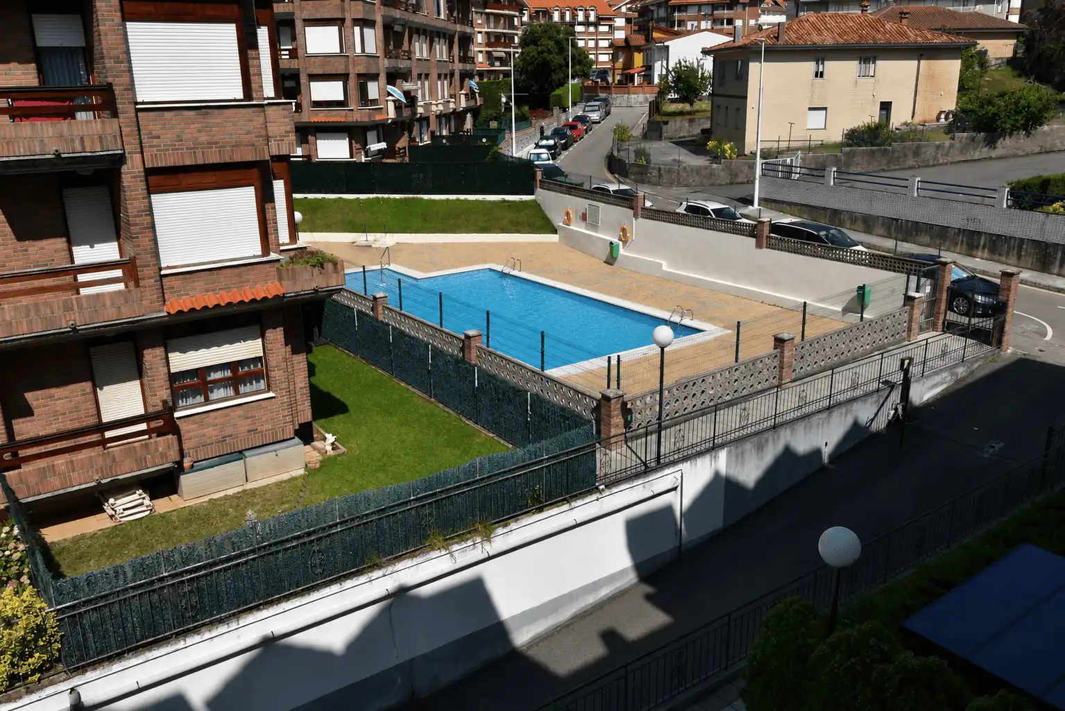 Pis amb terrassa en venda a Calle de Ontañón