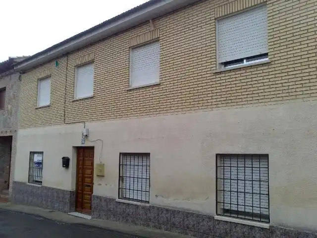 Casa adosada en venta en JUAN CARLOS I, El Carpio de Tajo