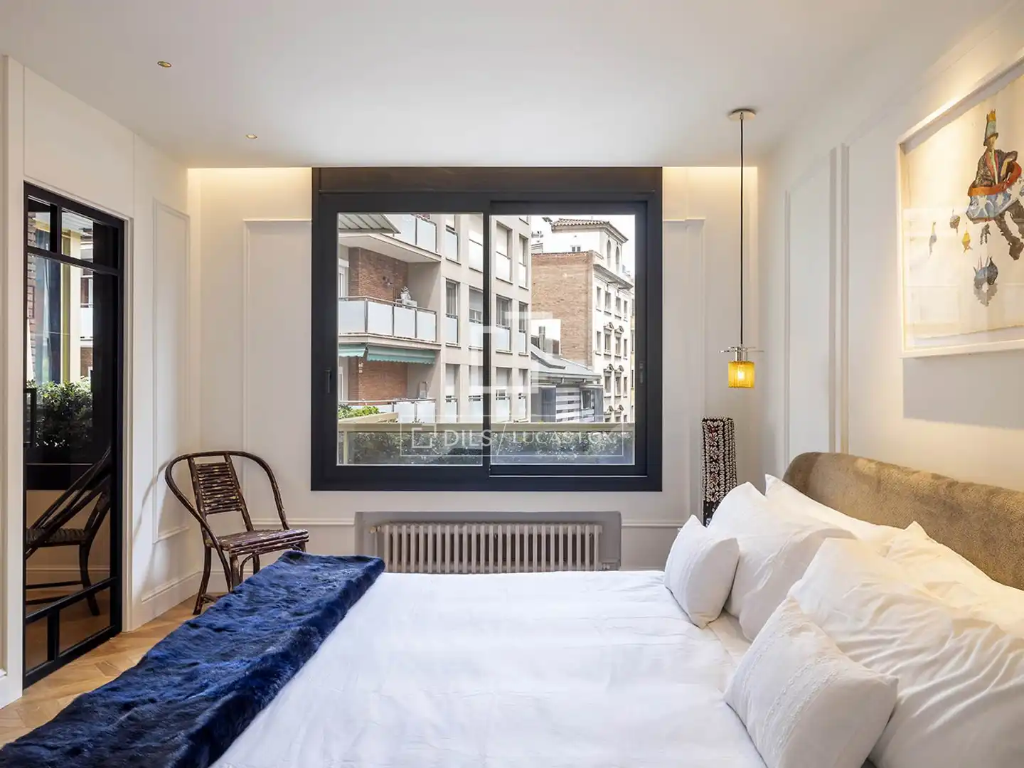 Bedroom of Flat for sale in Barcelona  with Air Conditioner, Heating and Parquet flooring