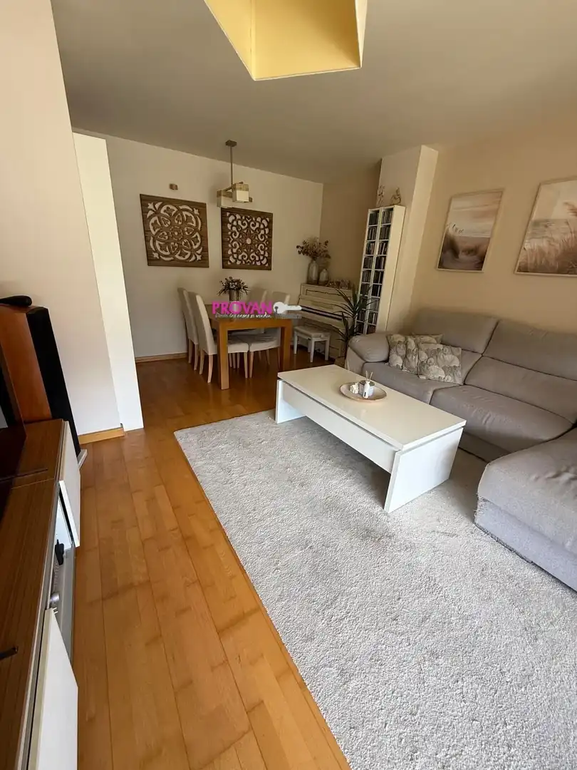 Sala de estar de Piso en venta en Parla con Calefacción, Terraza y Trastero