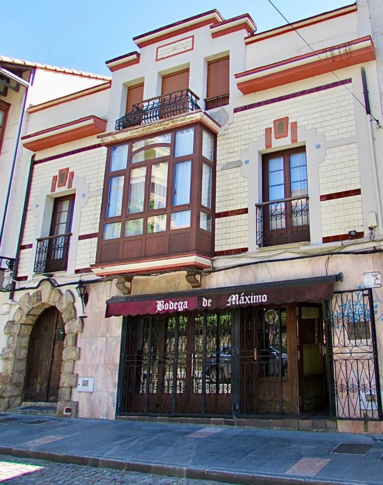 Casa adosada en venda en Siero amb Parquet, Terrassa i Traster