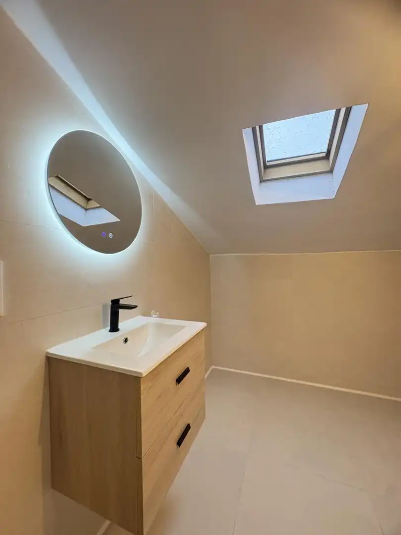 Bathroom of Duplexes for rent in Villa de Vallecas