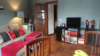 Living room of Flat for sale in Los Corrales de Buelna   with Heating, Parquet flooring and Storage room