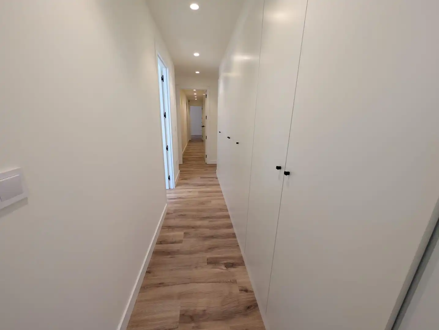 Flat for rent in Sevilla  with Air Conditioner, Heating and Balcony